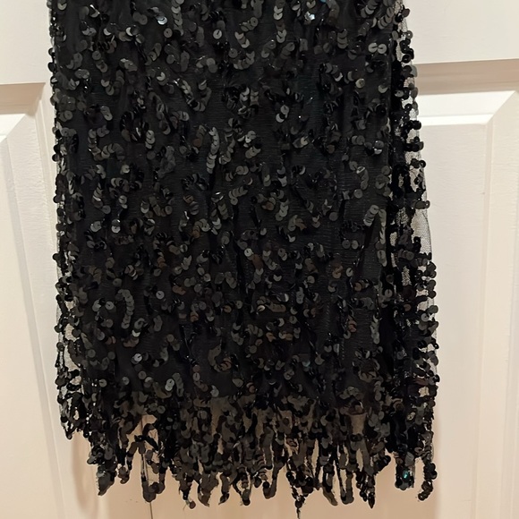 Vintage Betsy Johnson beaded cocktail dress. - Picture 3 of 8
